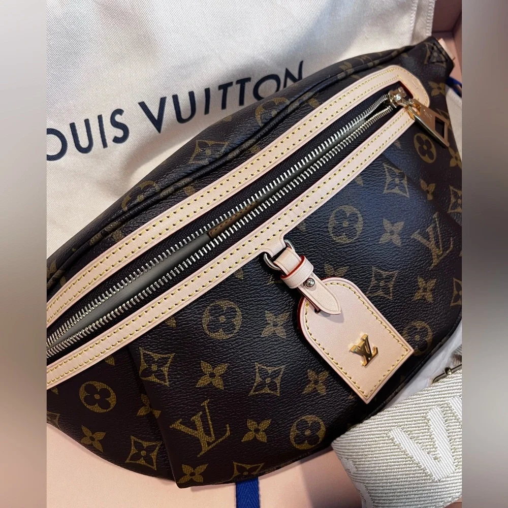 Sold! New High Rise Bumbag - Picture 2 of 8